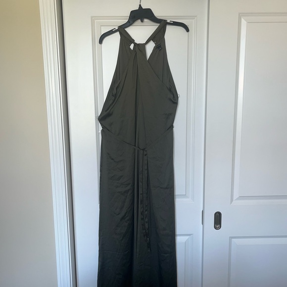Ann Taylor - Size 12 halter maxi silky dress. In a eucalyptus green.NWT. - Picture 5 of 11